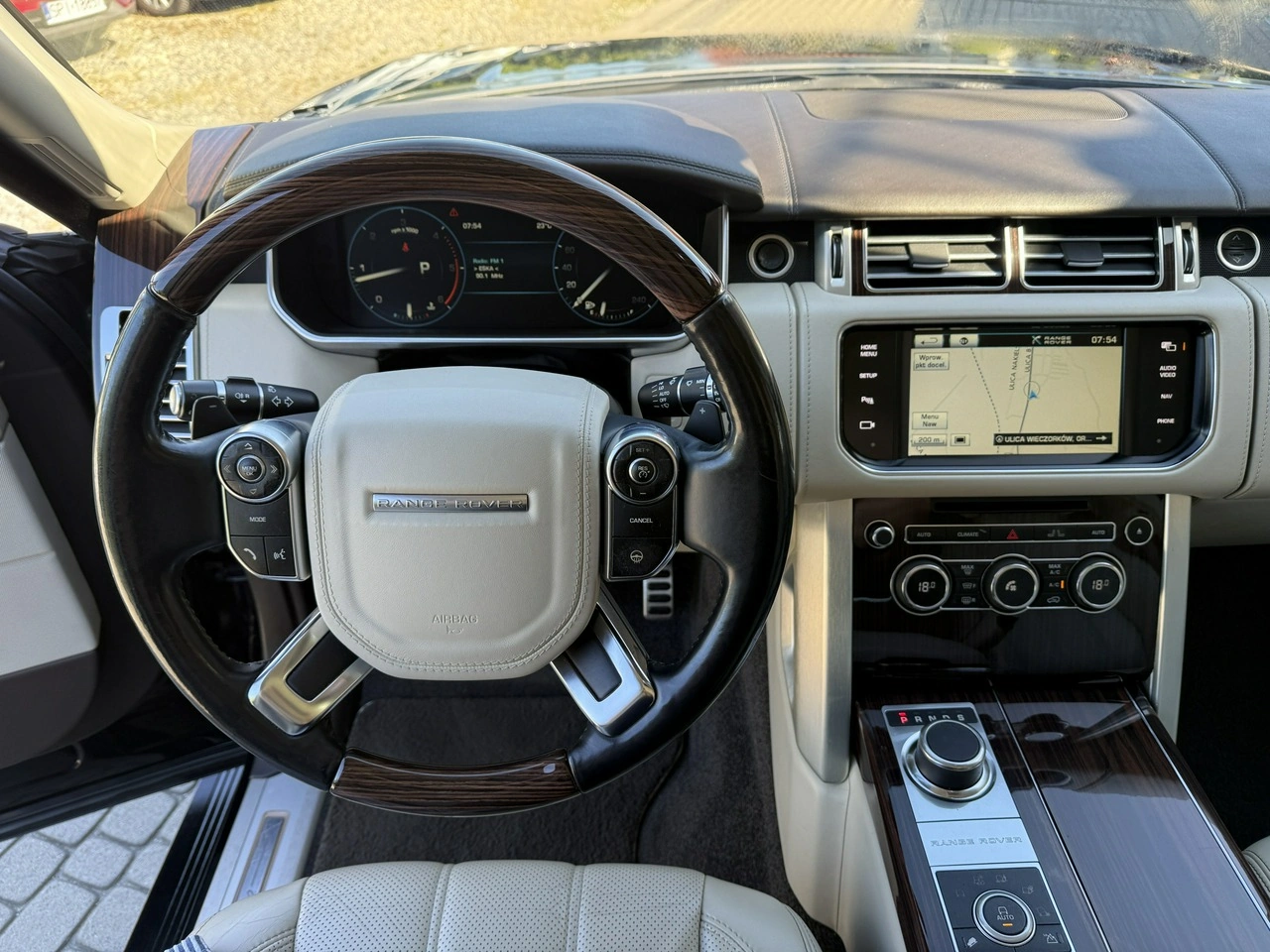 Land Rover Range Rover - Zdjęcie 13