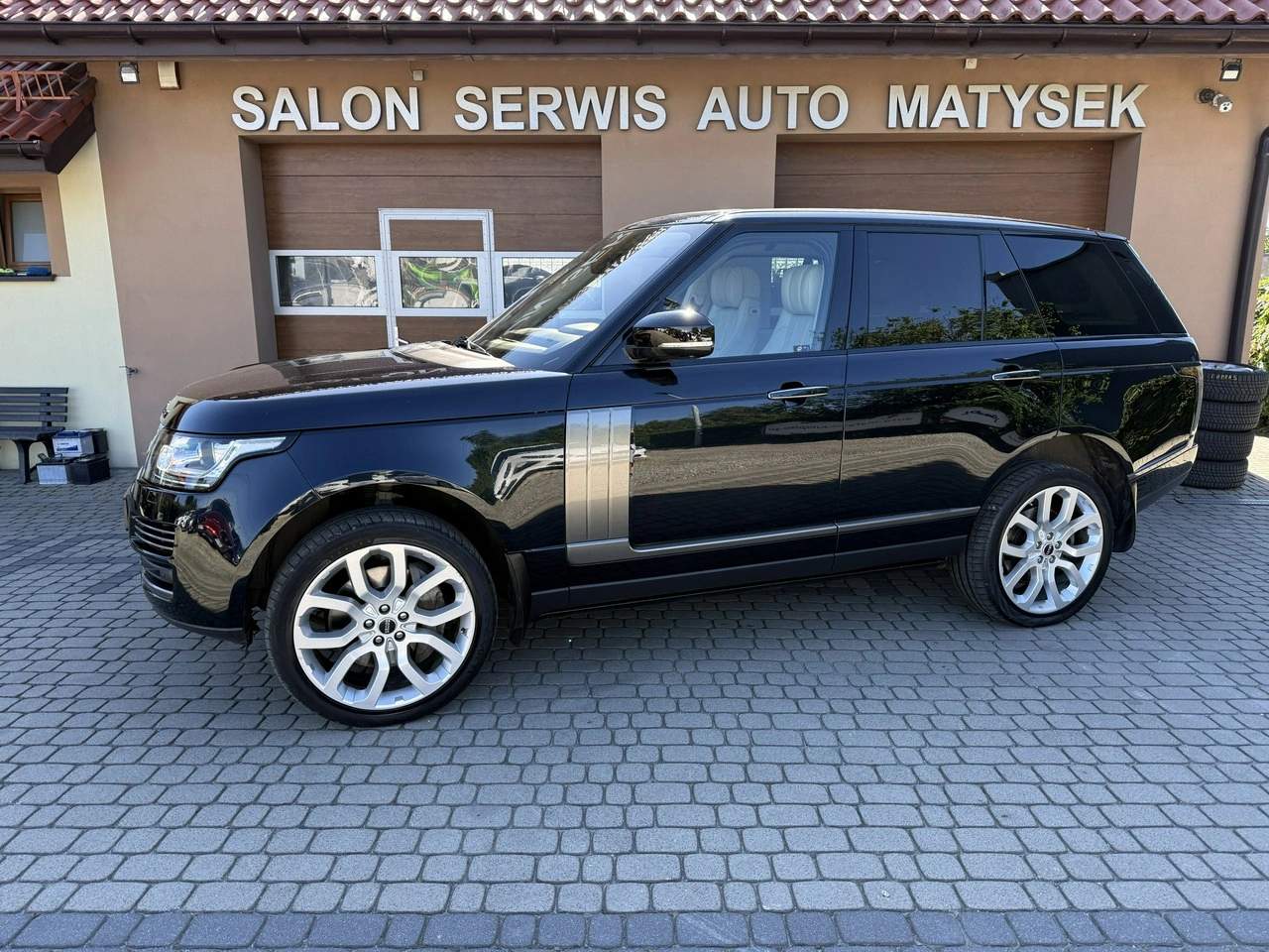 Land Rover Range Rover - Główne zdjęcie