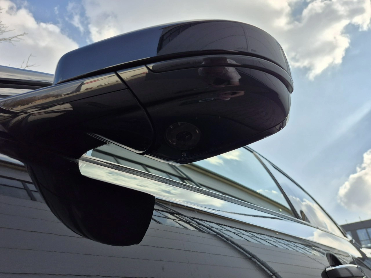 Jaguar E-Pace - Zdjęcie 25