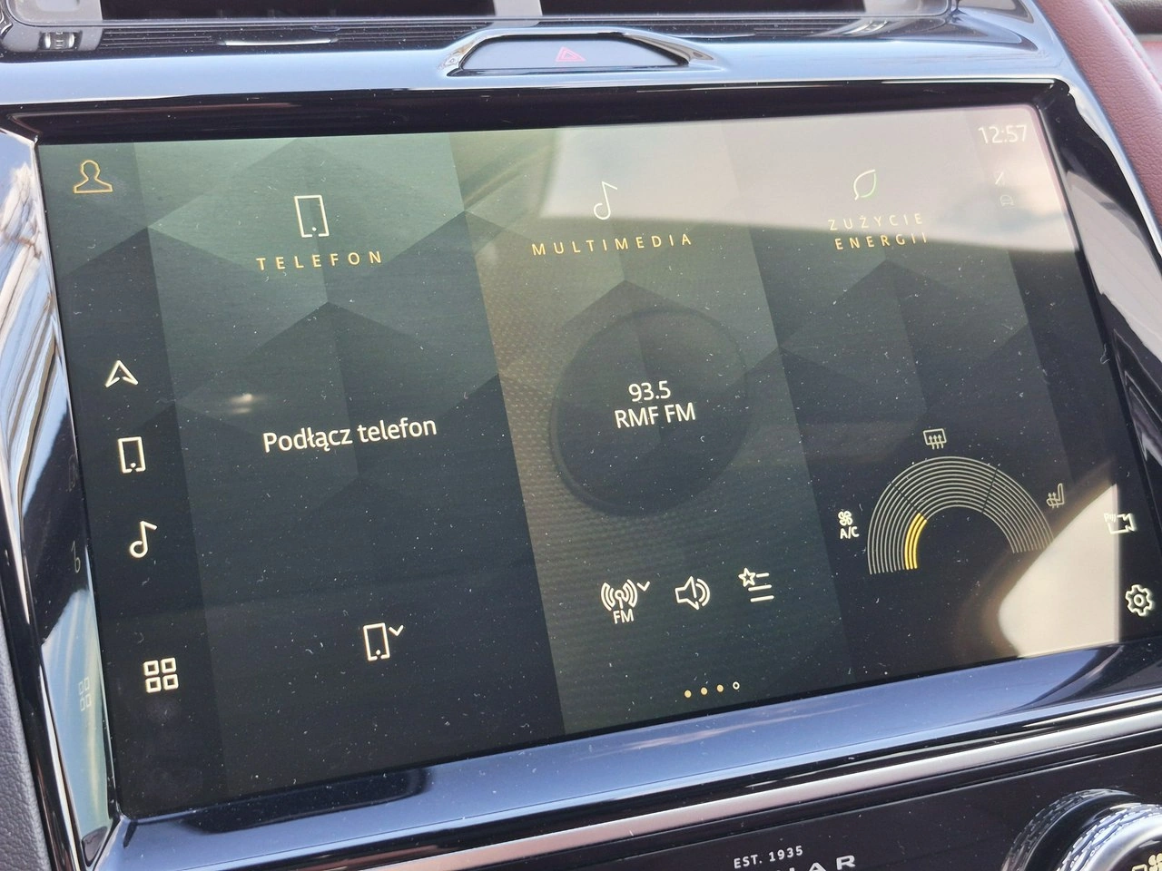 Jaguar E-Pace - Zdjęcie 36