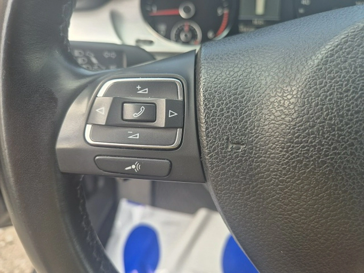Volkswagen Passat - Zdjęcie 26