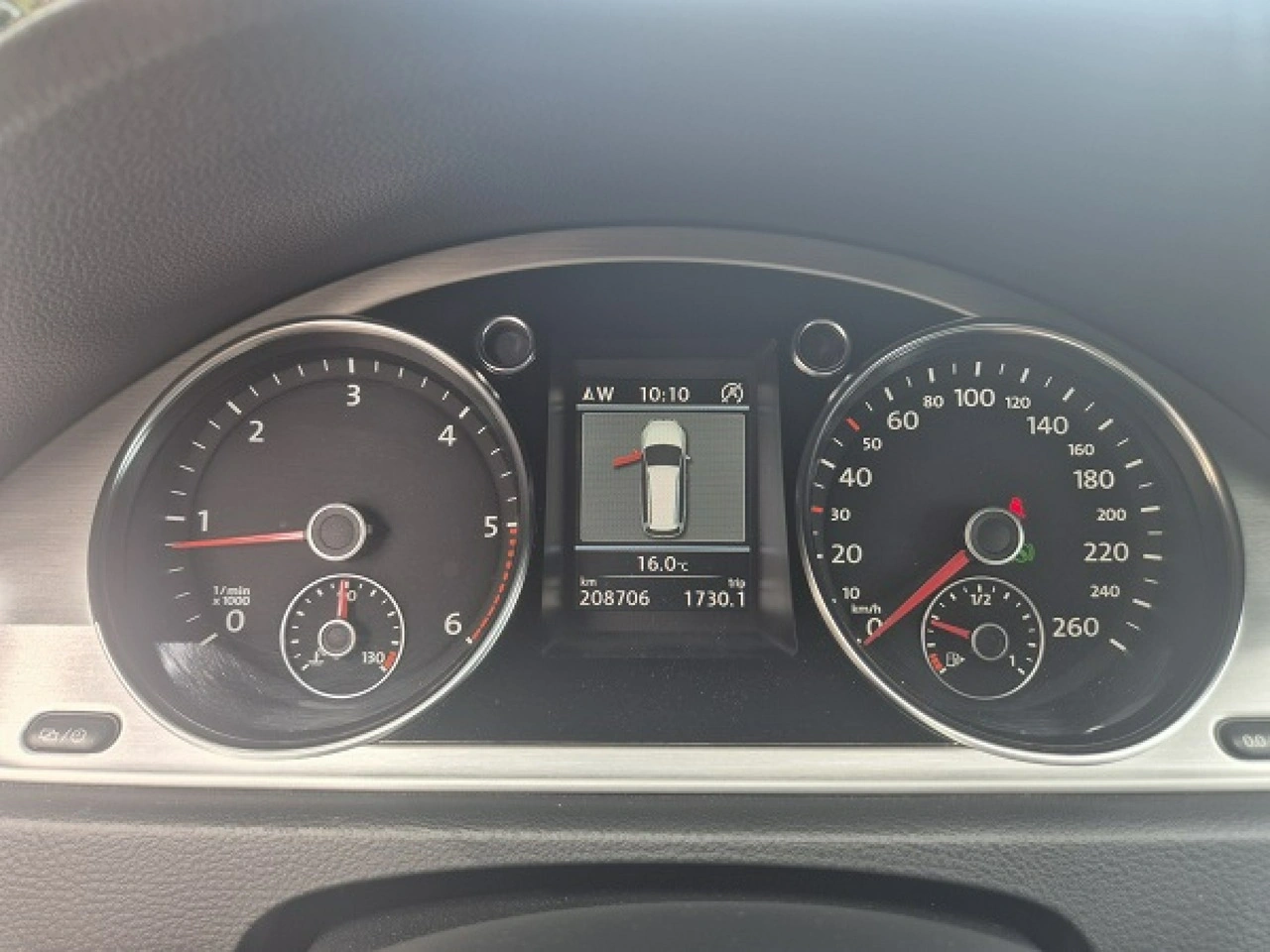 Volkswagen Passat - Zdjęcie 29