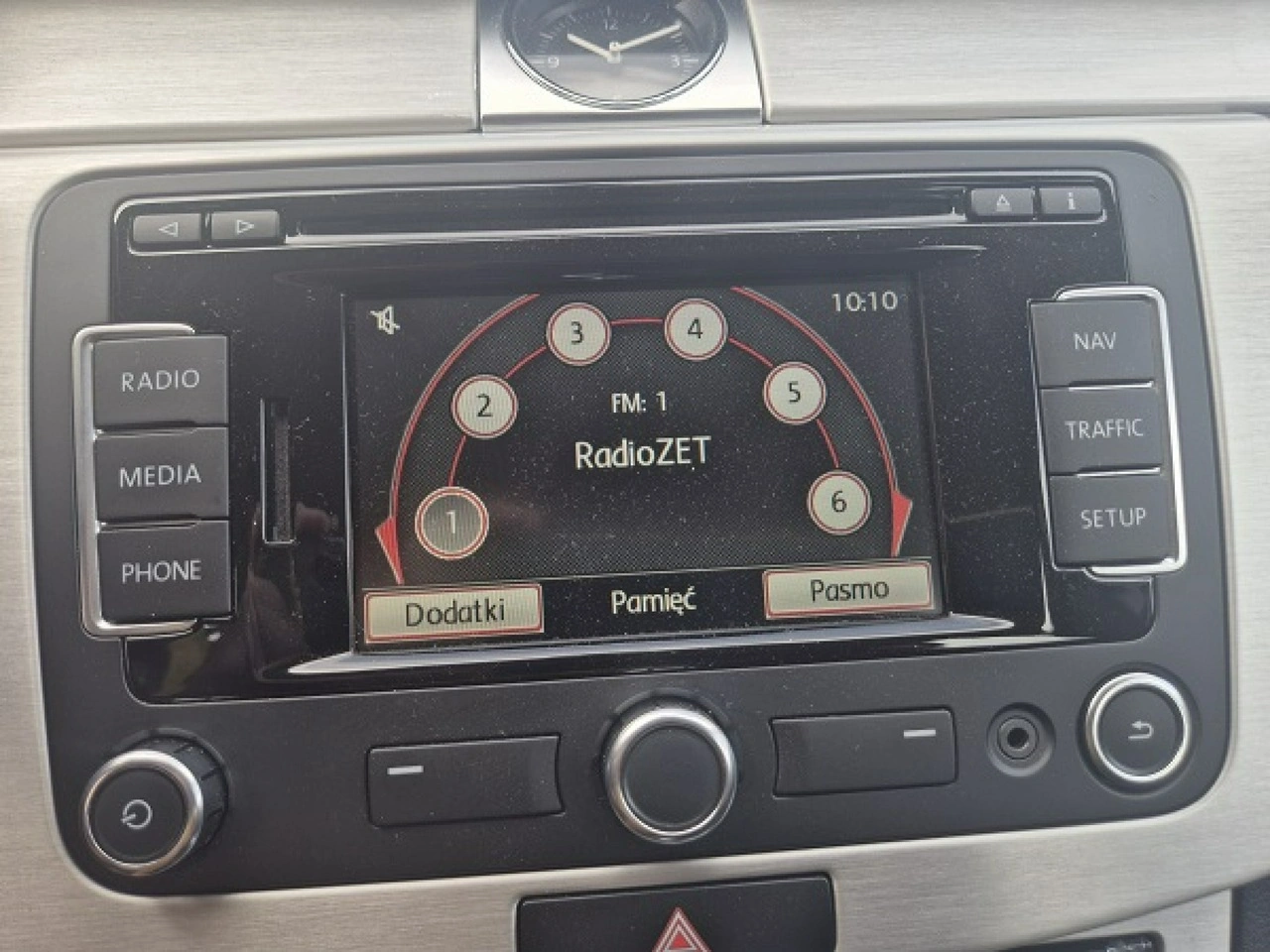 Volkswagen Passat - Zdjęcie 30