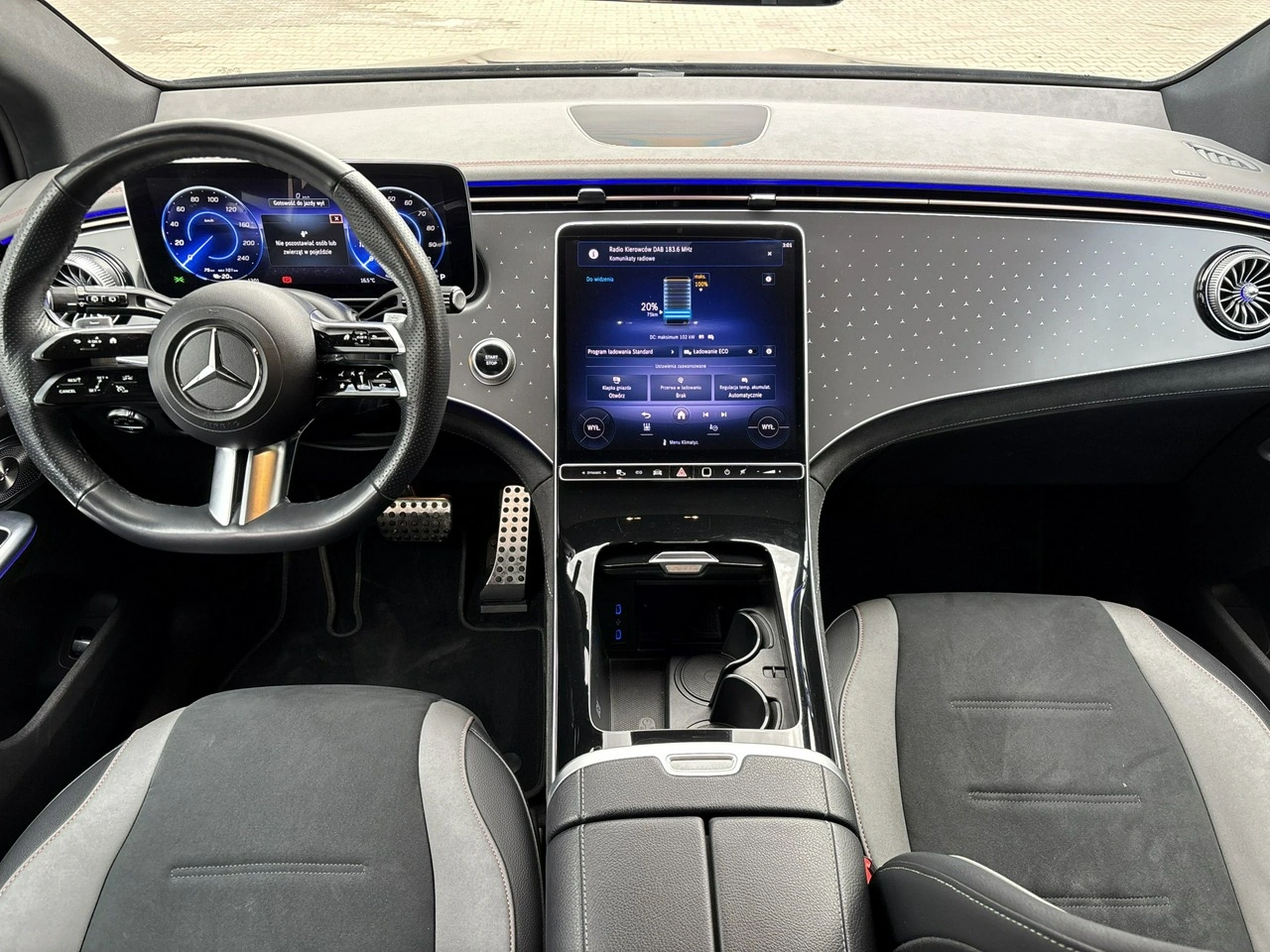 Mercedes EQE - Zdjęcie 12
