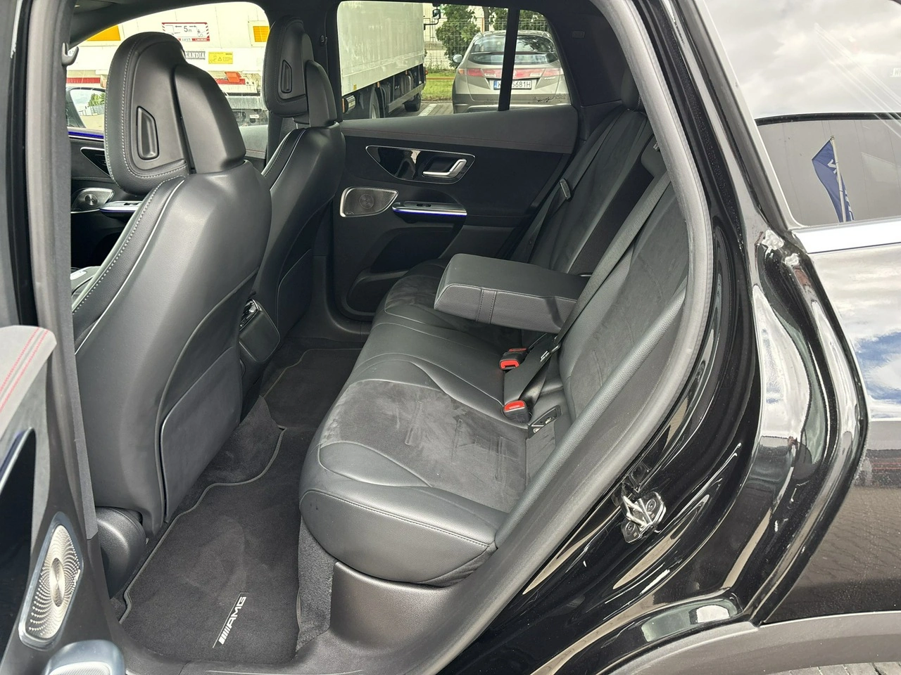 Mercedes EQE - Zdjęcie 18
