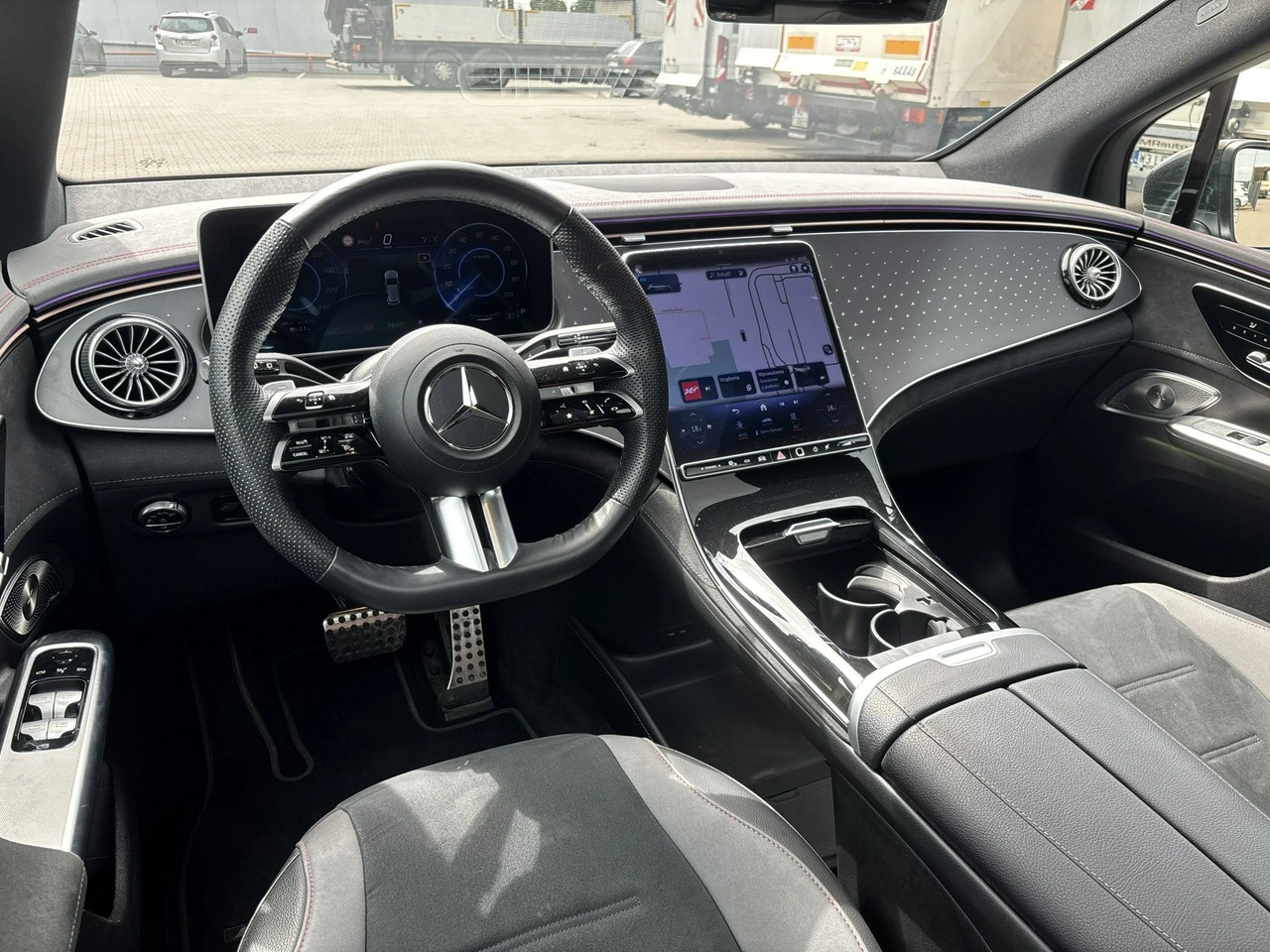 Mercedes EQE - Zdjęcie 11