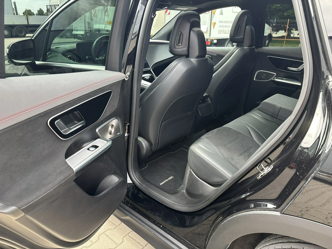 Mercedes EQE - Zdjęcie 19
