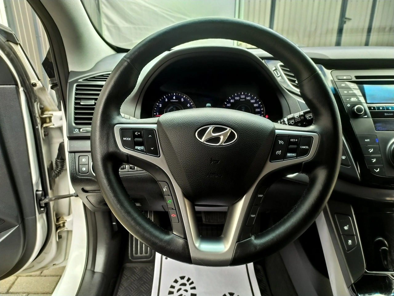 Hyundai i40 - Zdjęcie 18