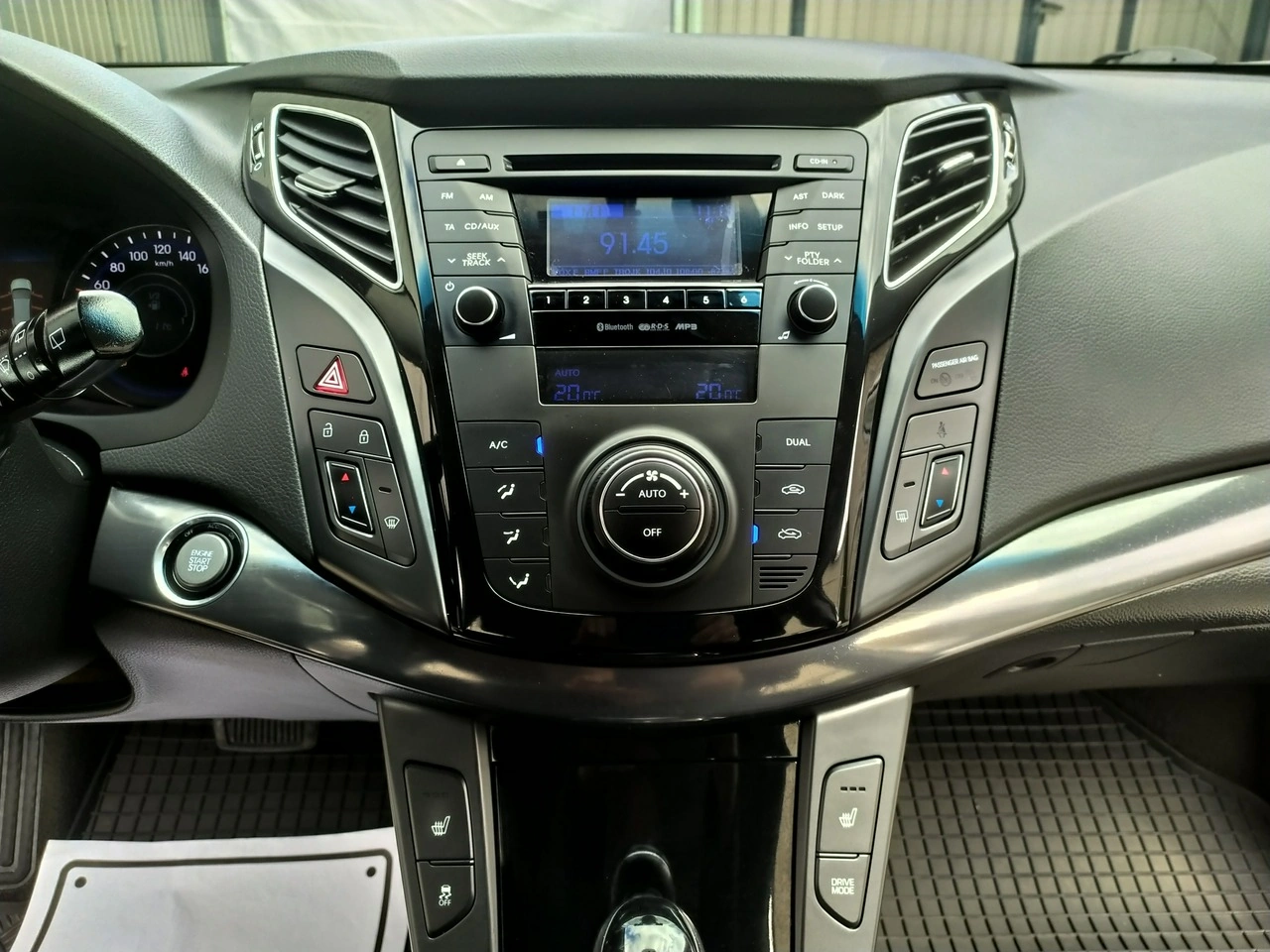 Hyundai i40 - Zdjęcie 22