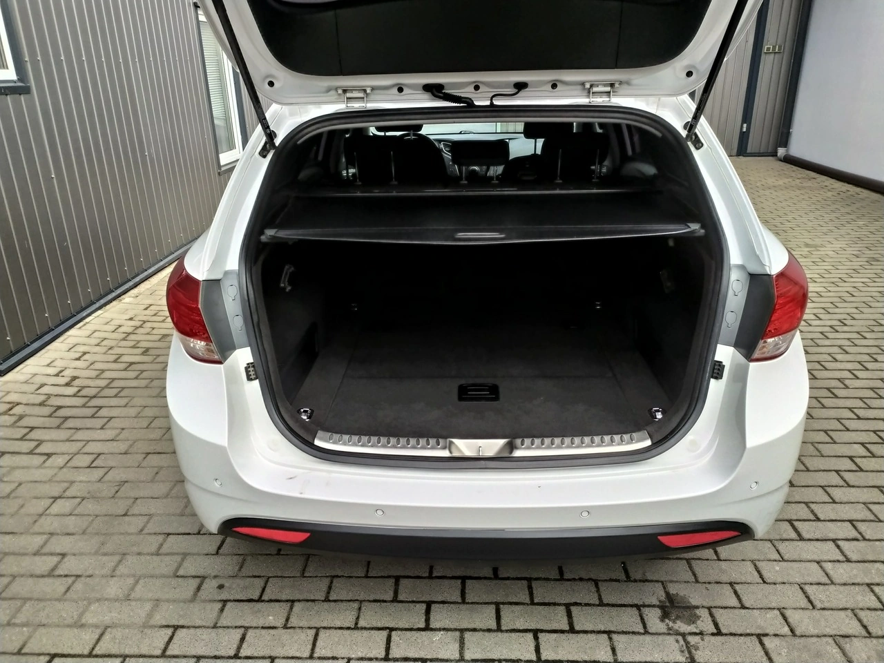 Hyundai i40 - Zdjęcie 26