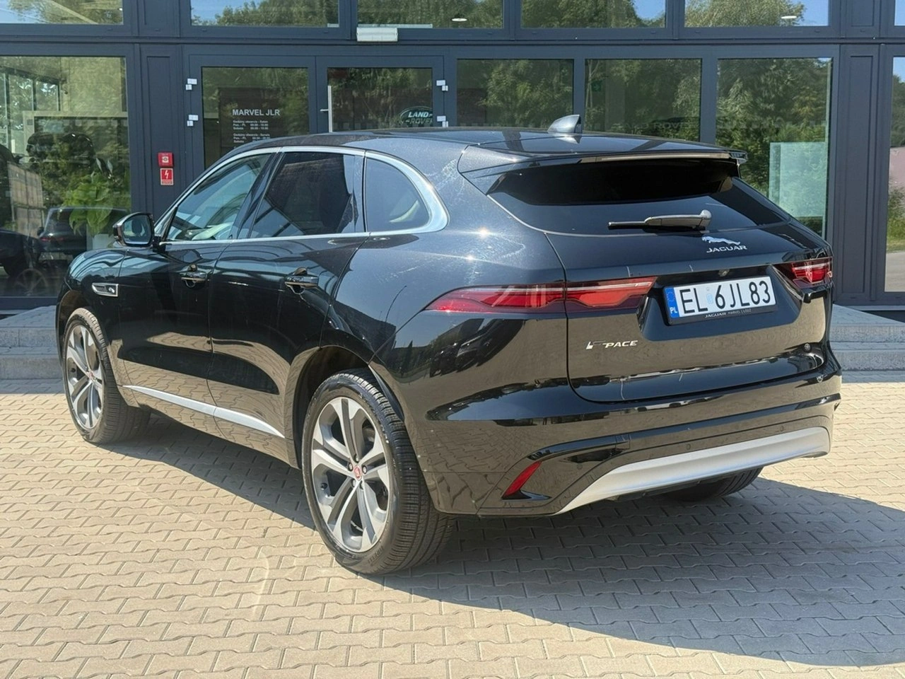 Jaguar F-Pace - Zdjęcie 4