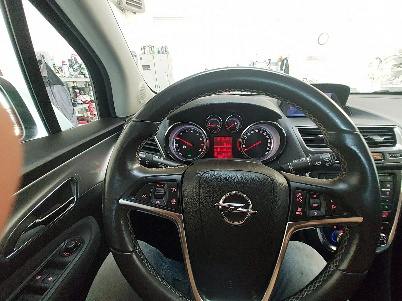 Opel Mokka - Zdjęcie 25