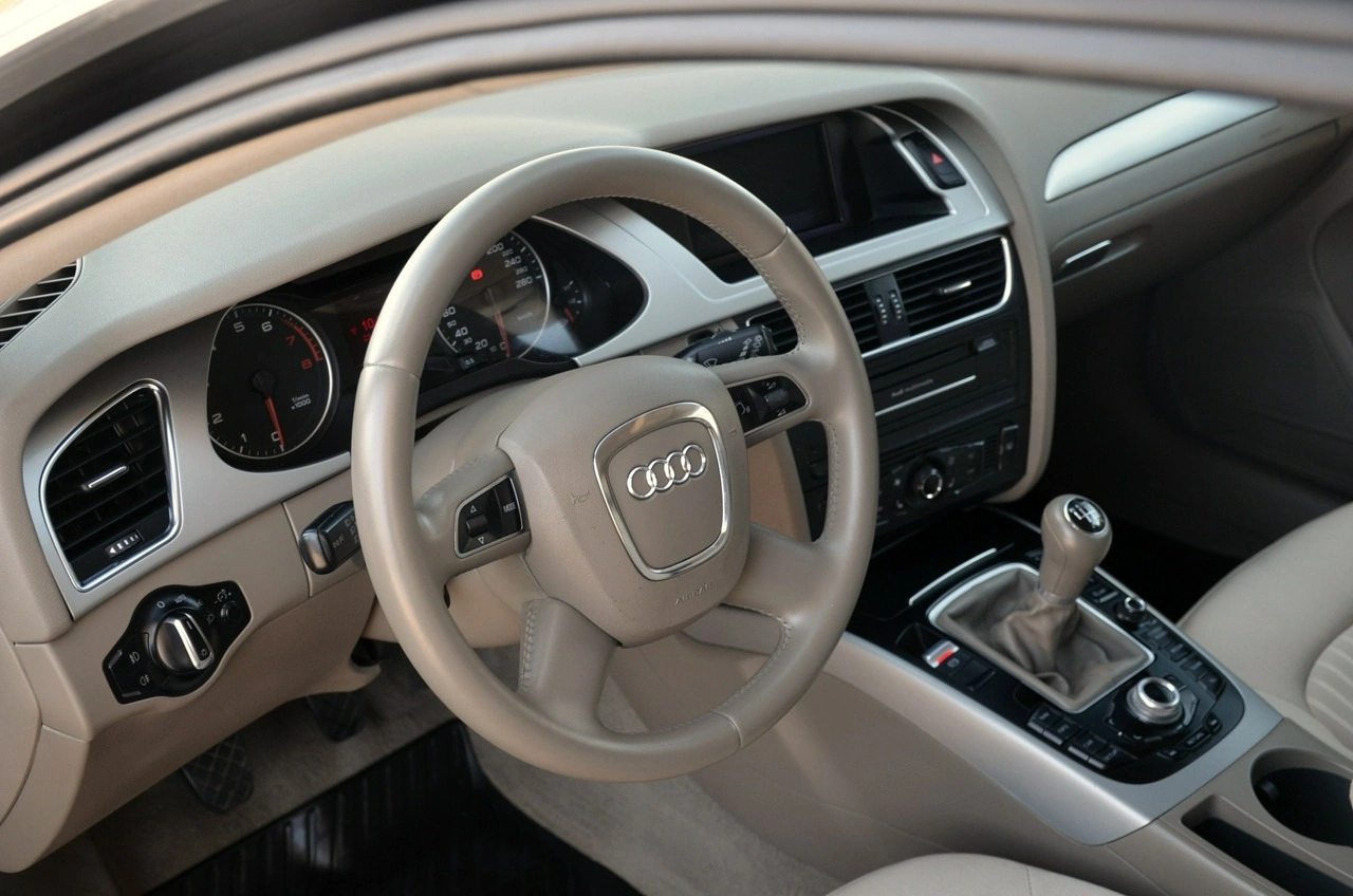 Audi A4 - Zdjęcie 11