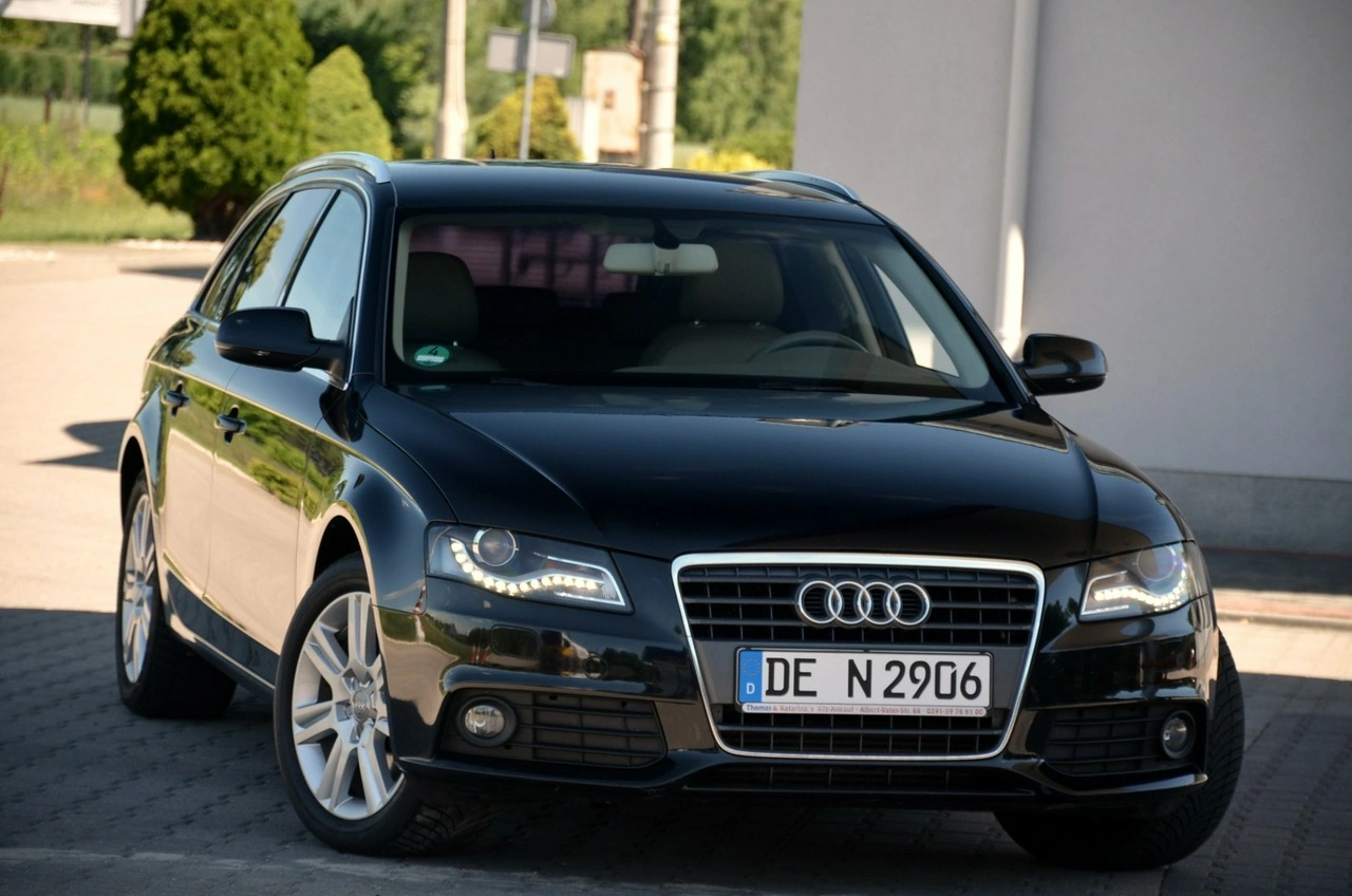 Audi A4 - Główne zdjęcie