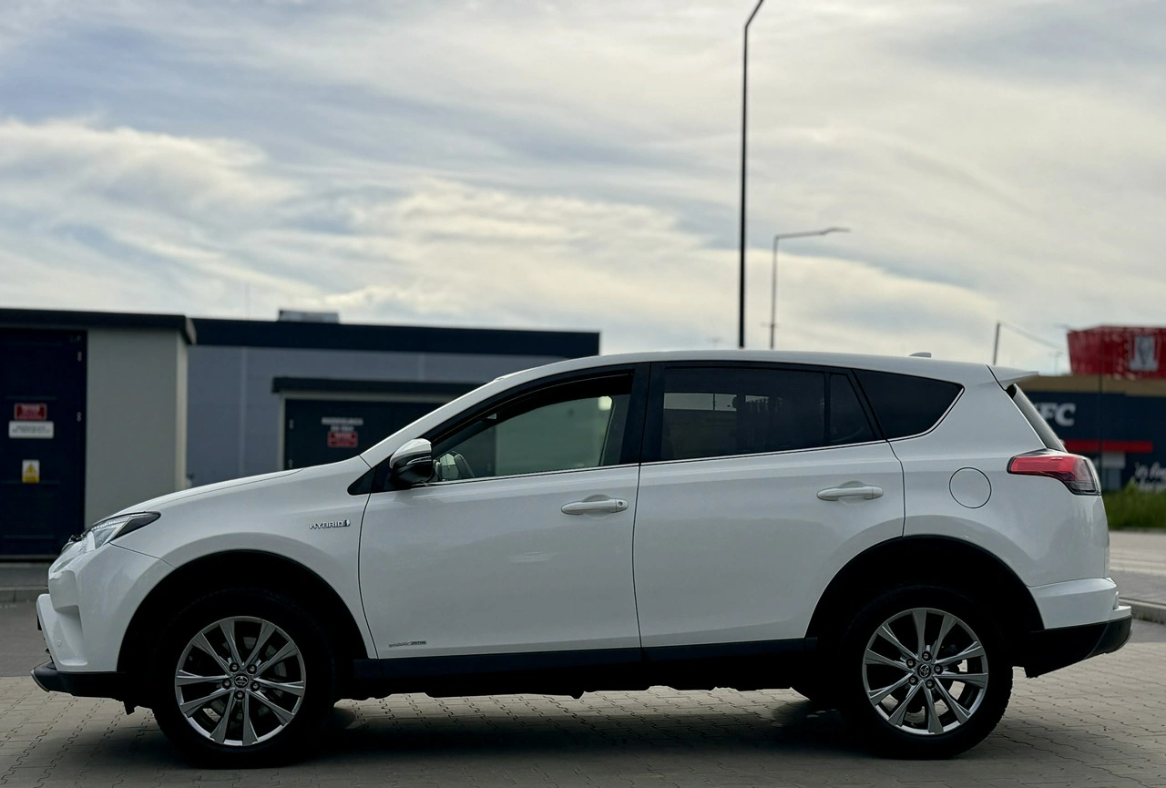 Toyota RAV-4 - Zdjęcie 6