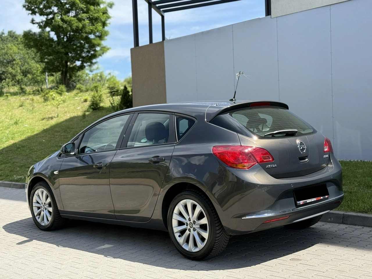 Opel Astra - Zdjęcie 1
