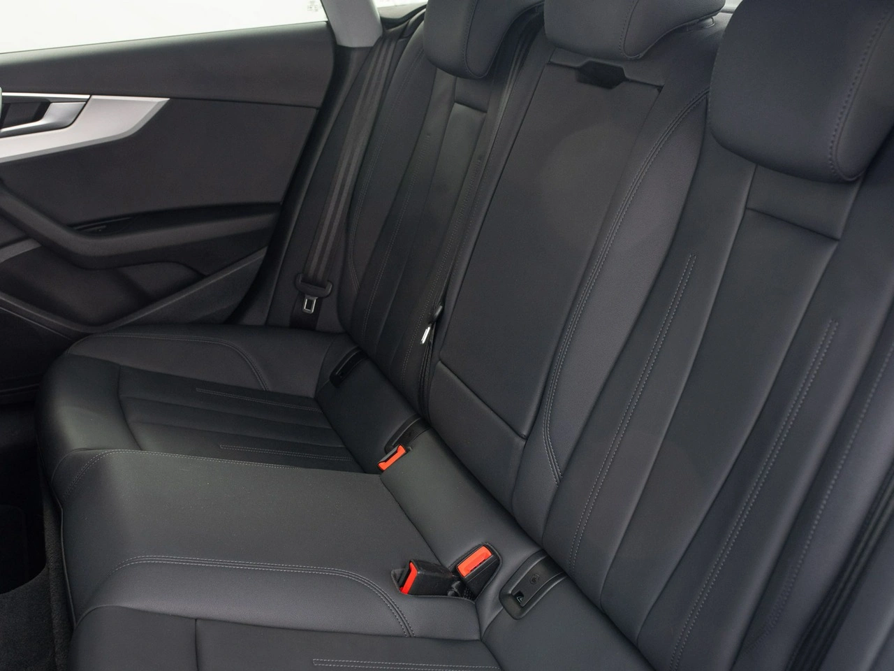 Audi A5 - Zdjęcie 25