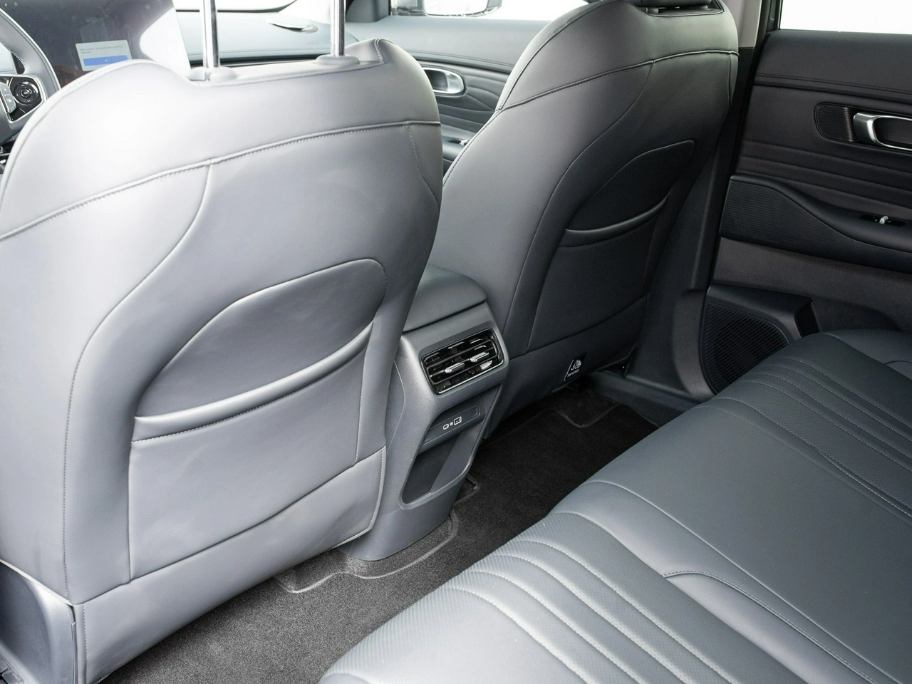 Geely Starray - Zdjęcie 22