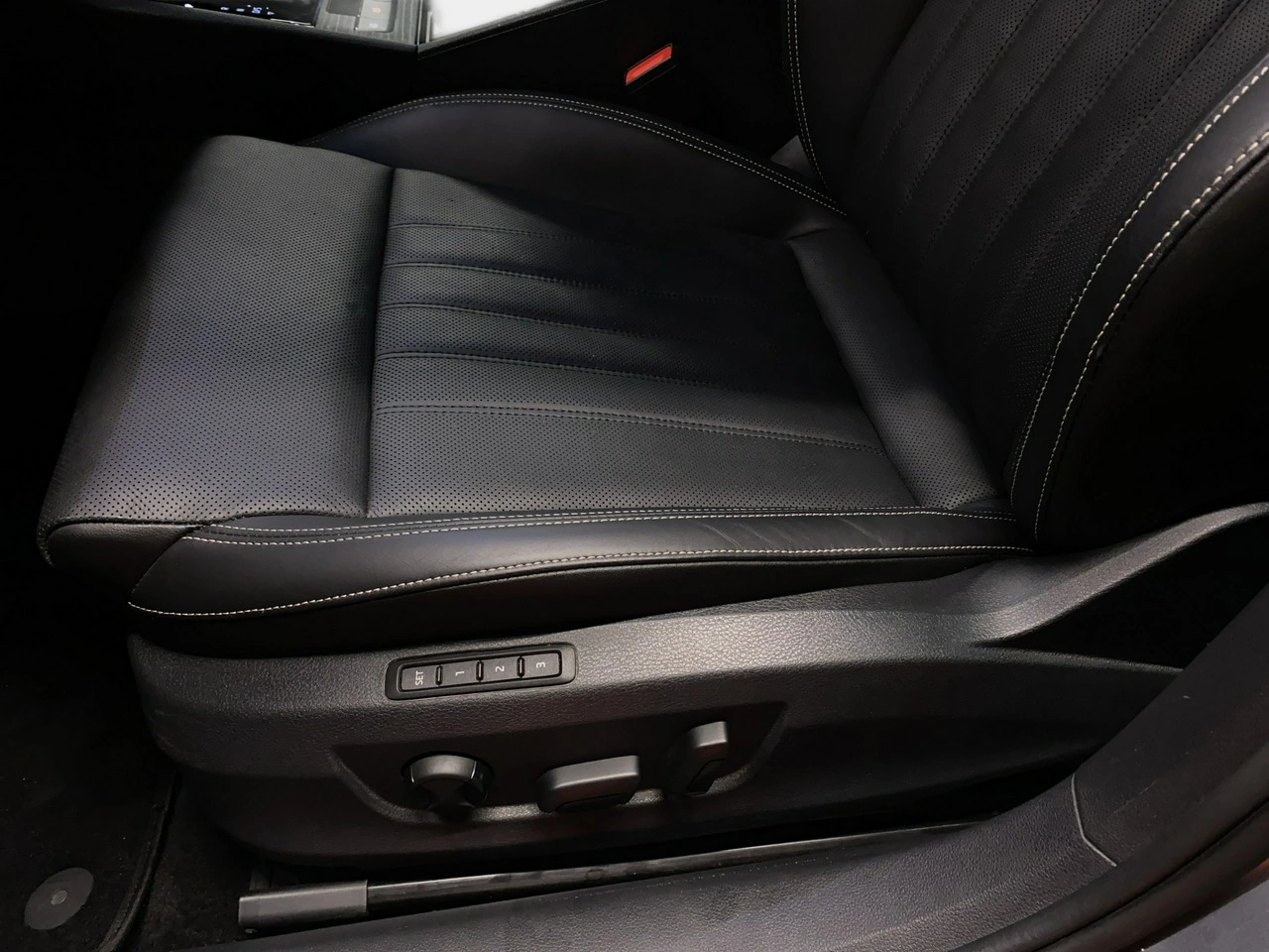 Skoda Superb - Zdjęcie 12