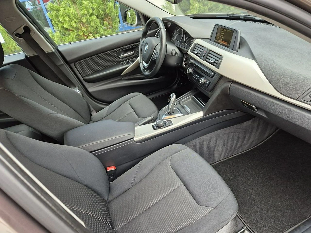 BMW 320 - Zdjęcie 11