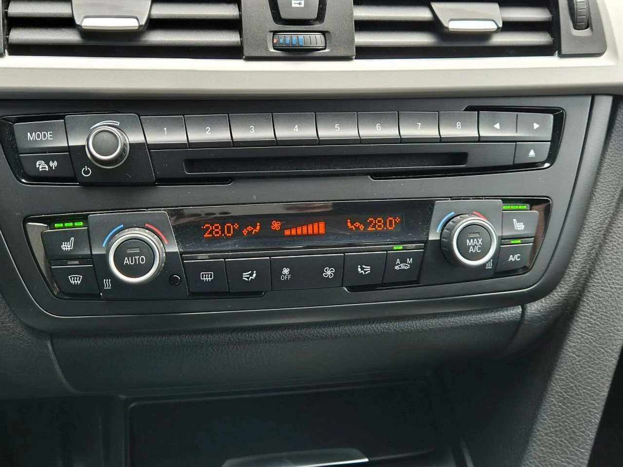 BMW 320 - Zdjęcie 31