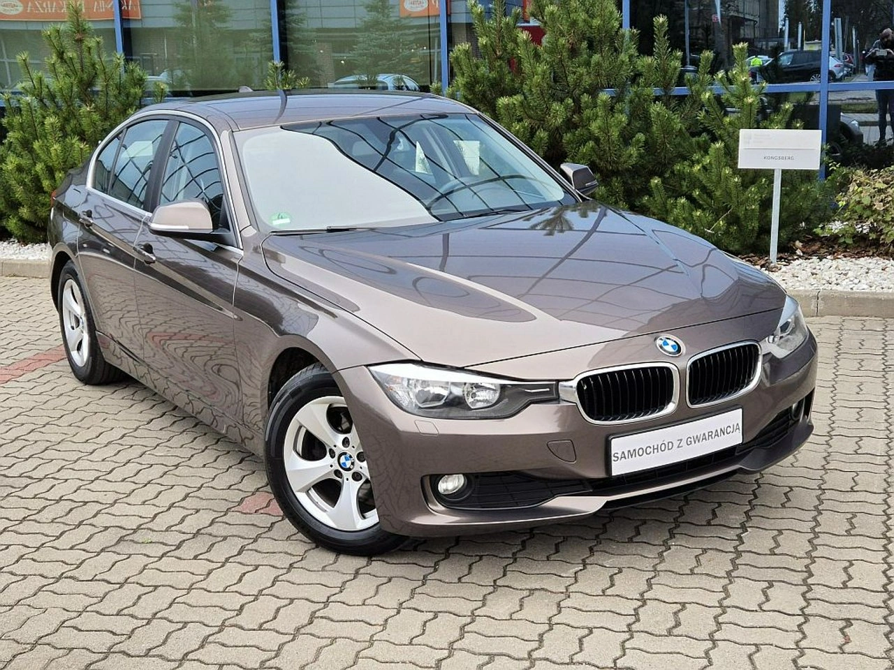 BMW 320 - Zdjęcie 2
