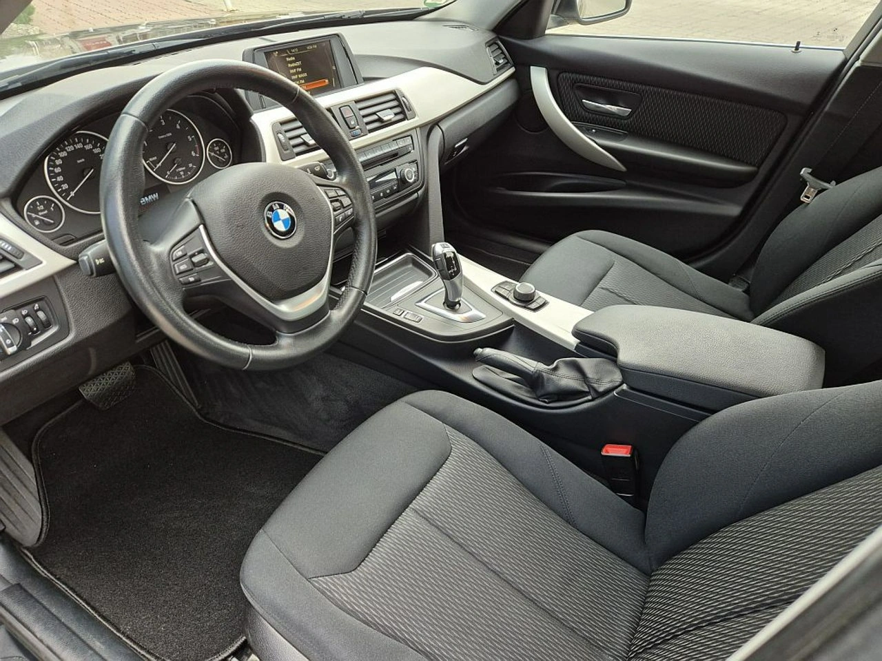 BMW 320 - Zdjęcie 6