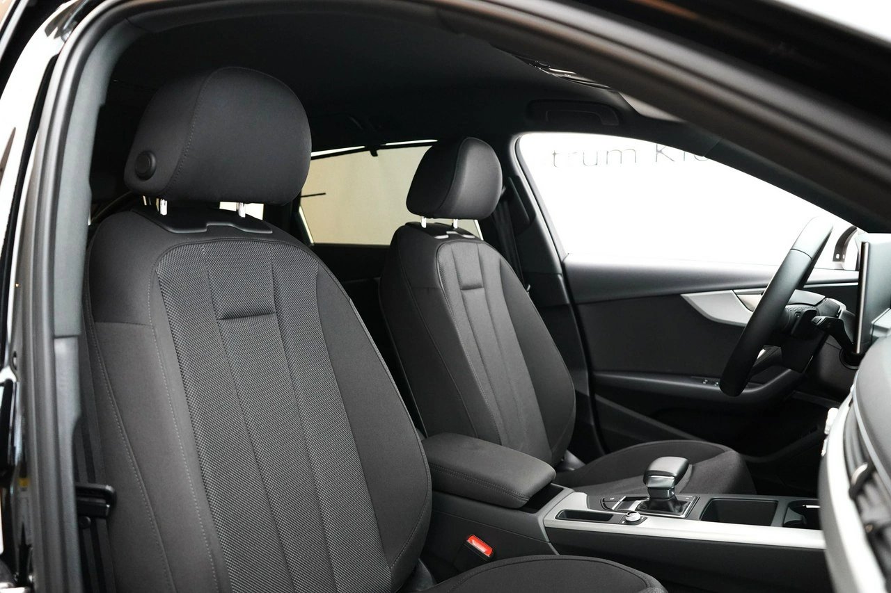 Audi A4 - Zdjęcie 24
