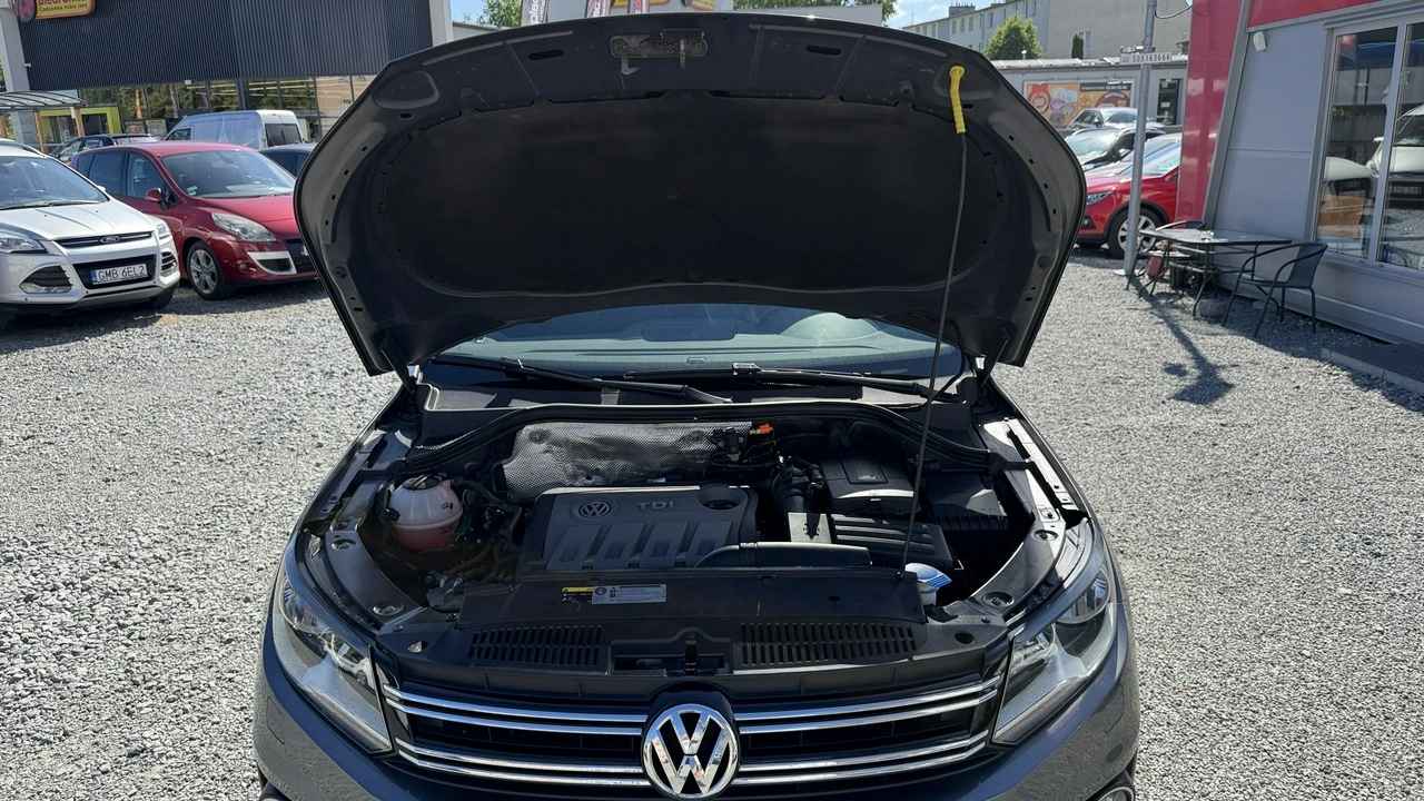 Volkswagen Tiguan - Zdjęcie 14
