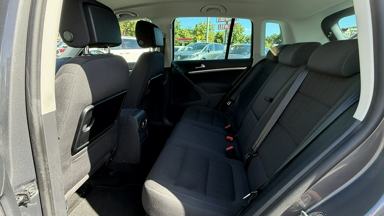 Volkswagen Tiguan - Zdjęcie 22