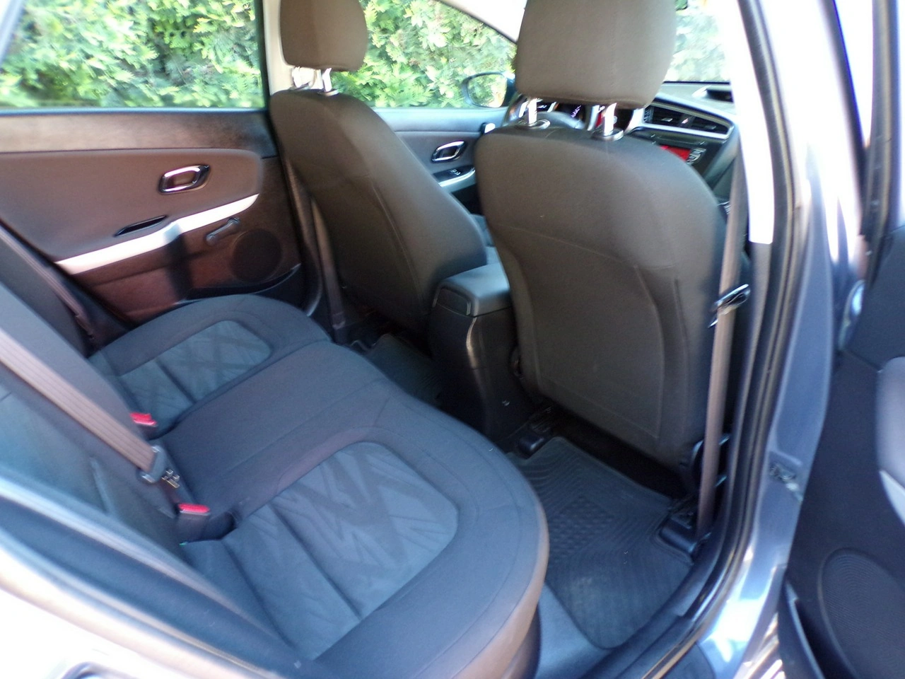 Kia Ceed - Zdjęcie 16