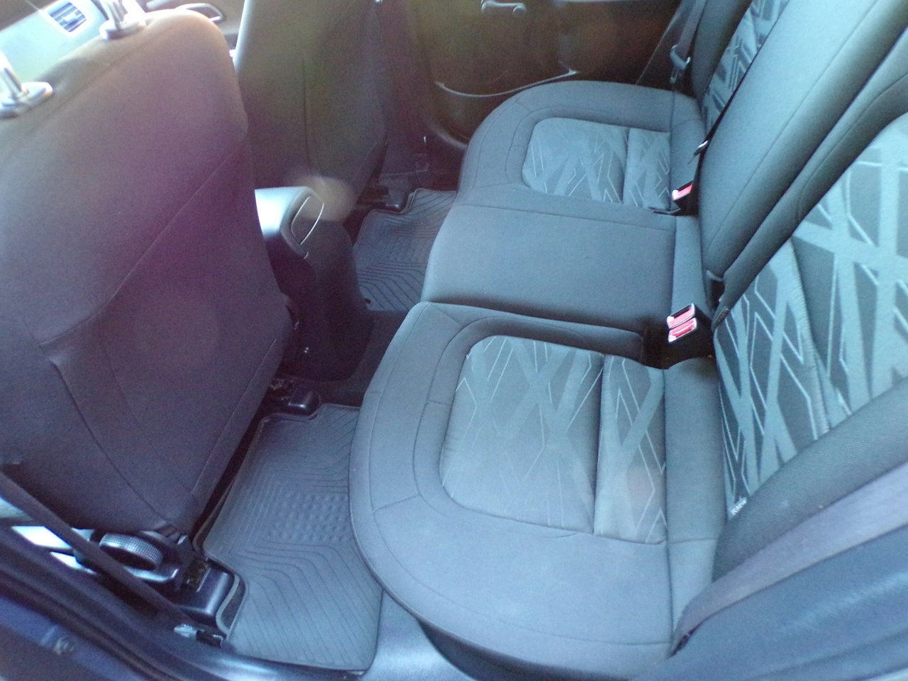 Kia Ceed - Zdjęcie 23