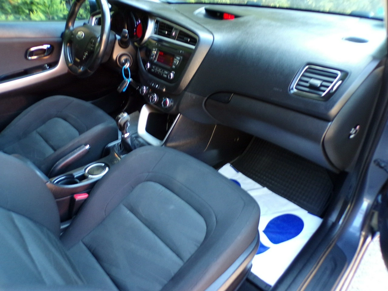 Kia Ceed - Zdjęcie 26