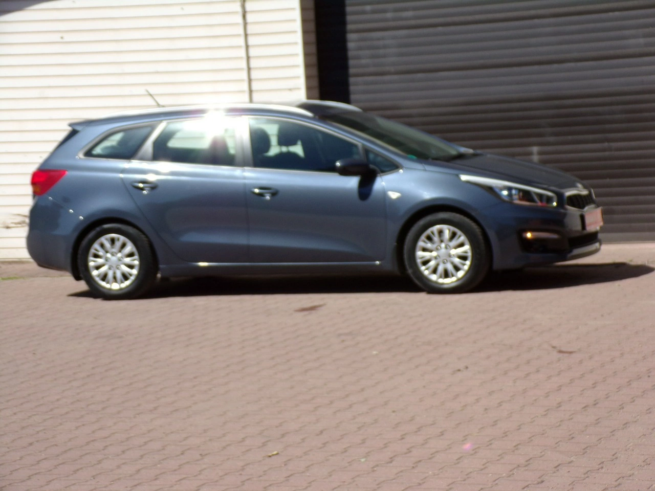 Kia Ceed - Zdjęcie 2