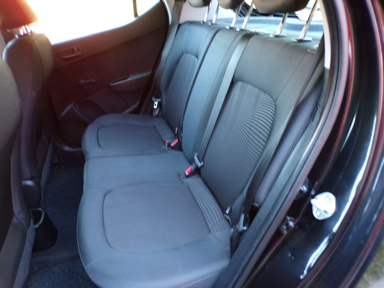 Hyundai i10 - Zdjęcie 18