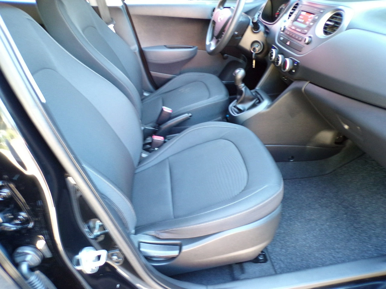 Hyundai i10 - Zdjęcie 21