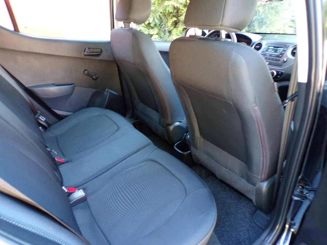 Hyundai i10 - Zdjęcie 23
