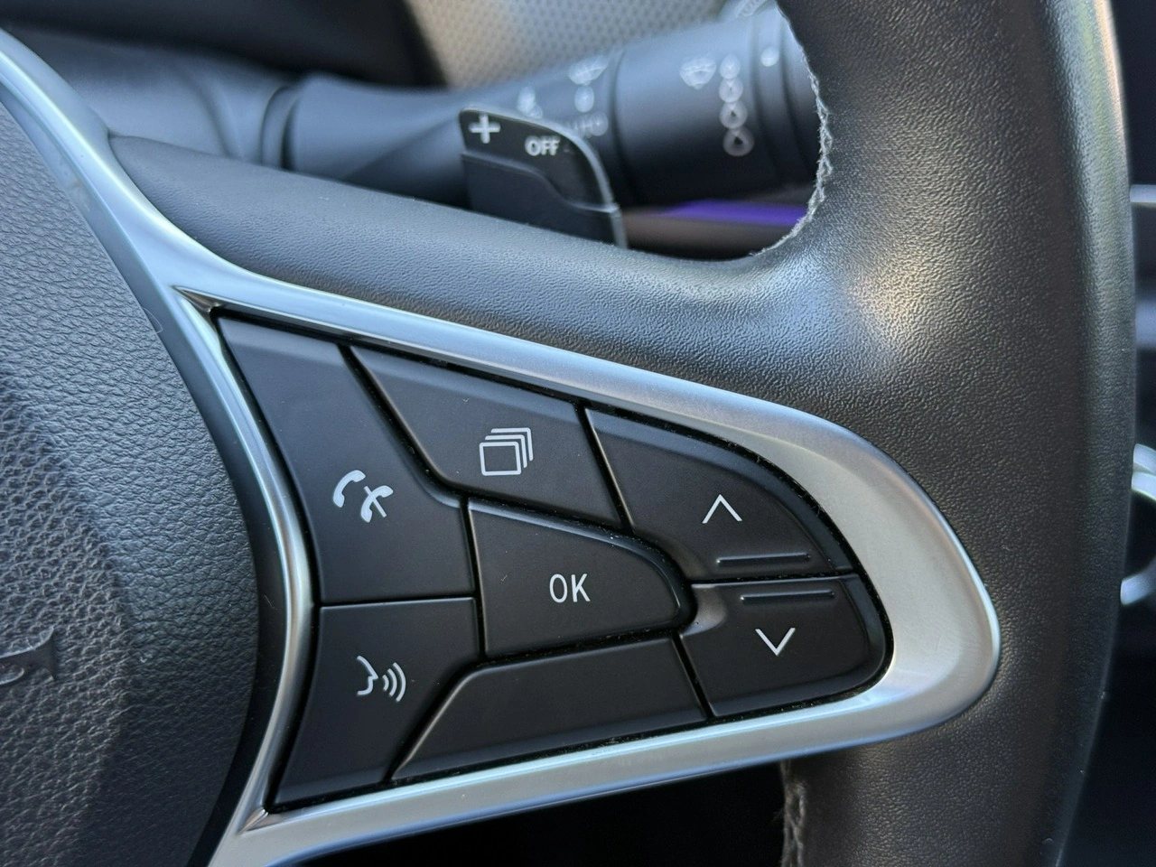 Renault Arkana - Zdjęcie 23