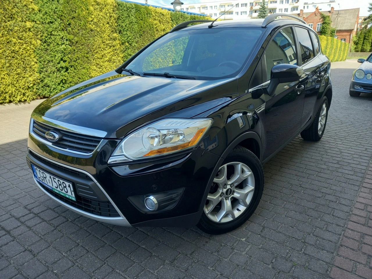 Ford Kuga - Zdjęcie 2