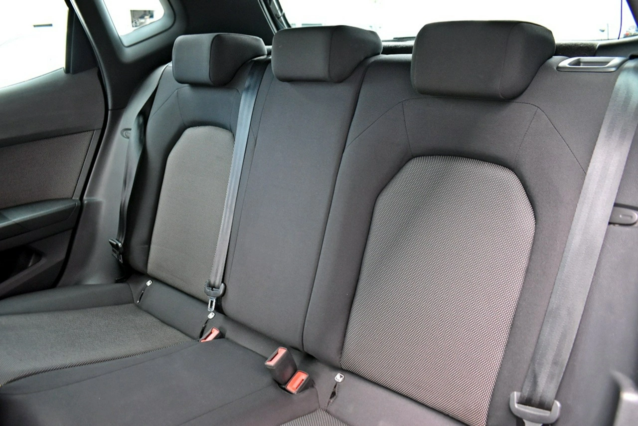 Seat Arona - Zdjęcie 11