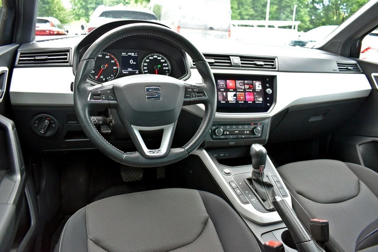 Seat Arona - Zdjęcie 12