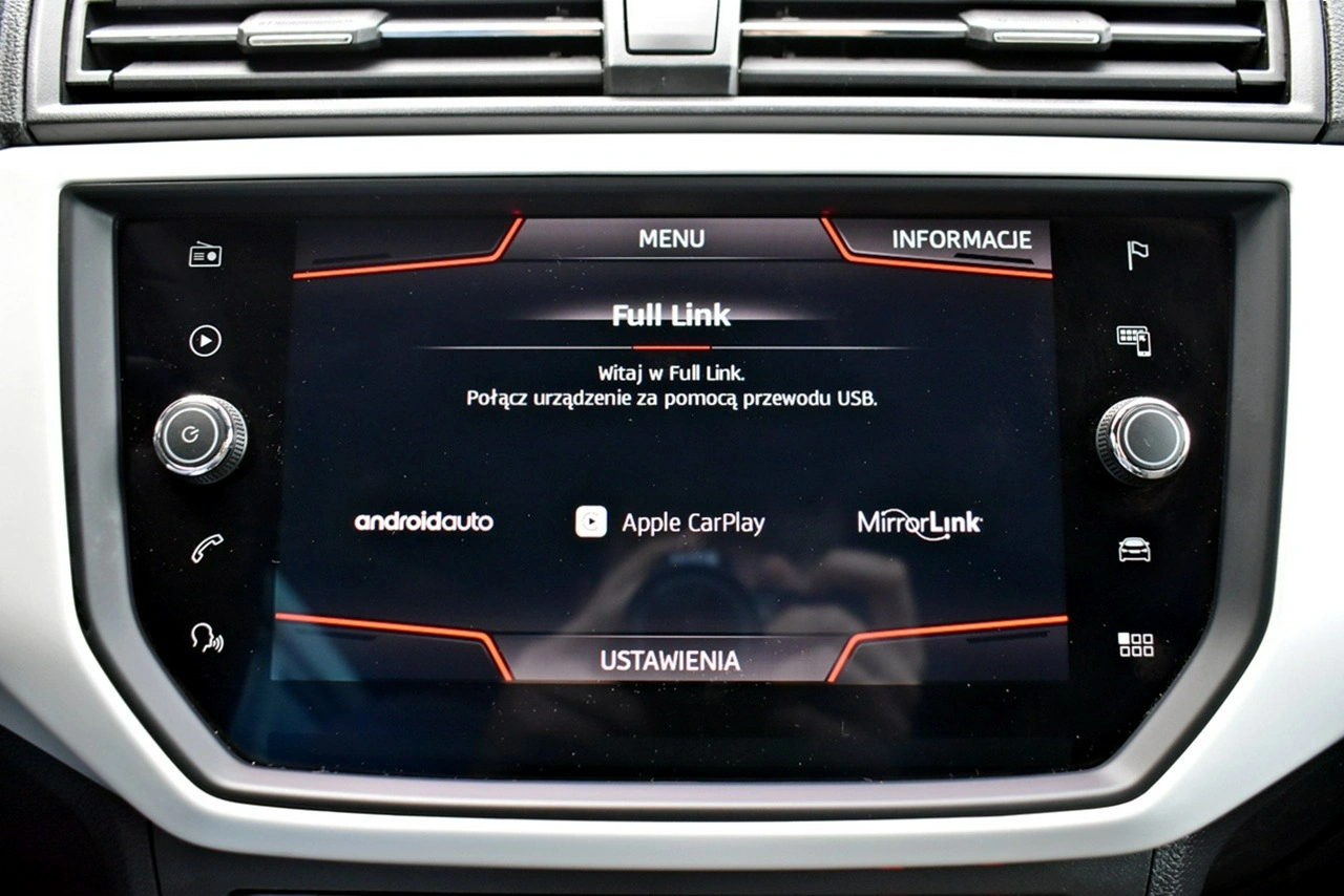 Seat Arona - Zdjęcie 22