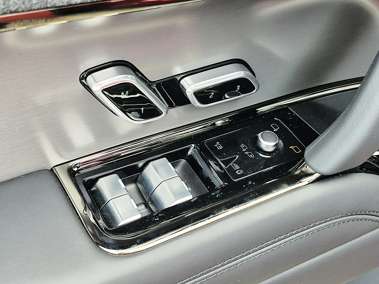 Land Rover Range Rover Sport - Zdjęcie 18