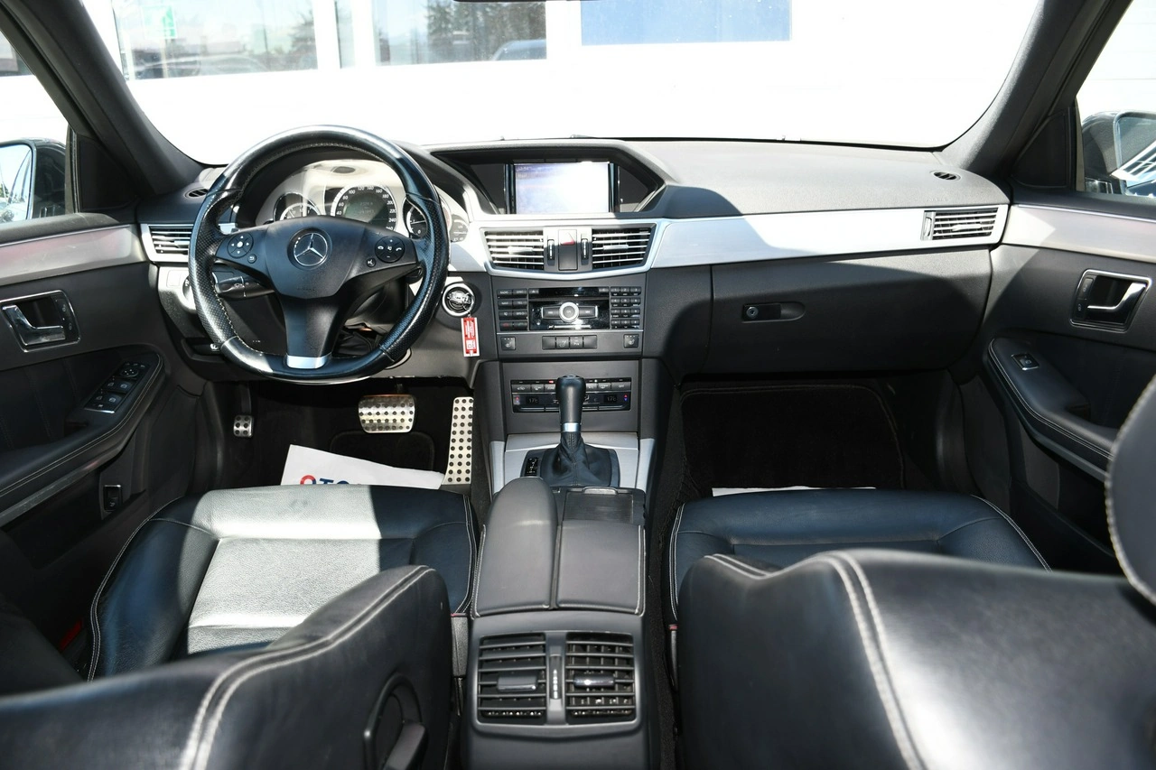 Mercedes E 220 - Zdjęcie 19
