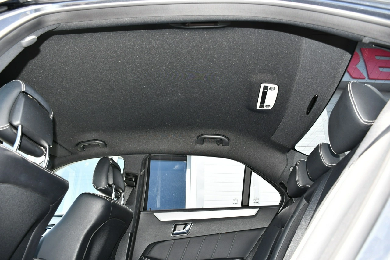 Mercedes E 220 - Zdjęcie 27