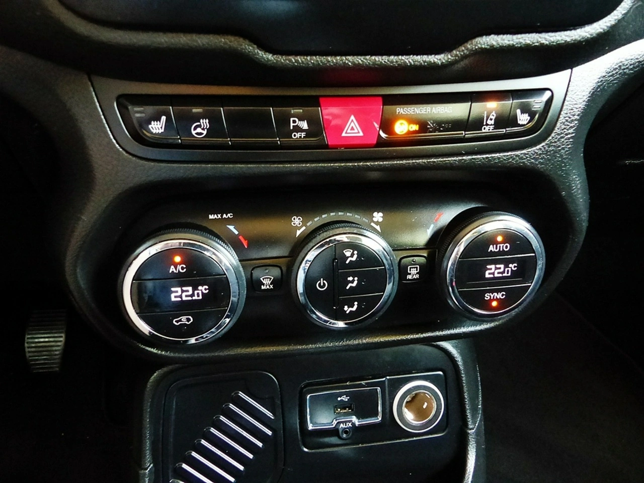 Jeep Renegade - Zdjęcie 32
