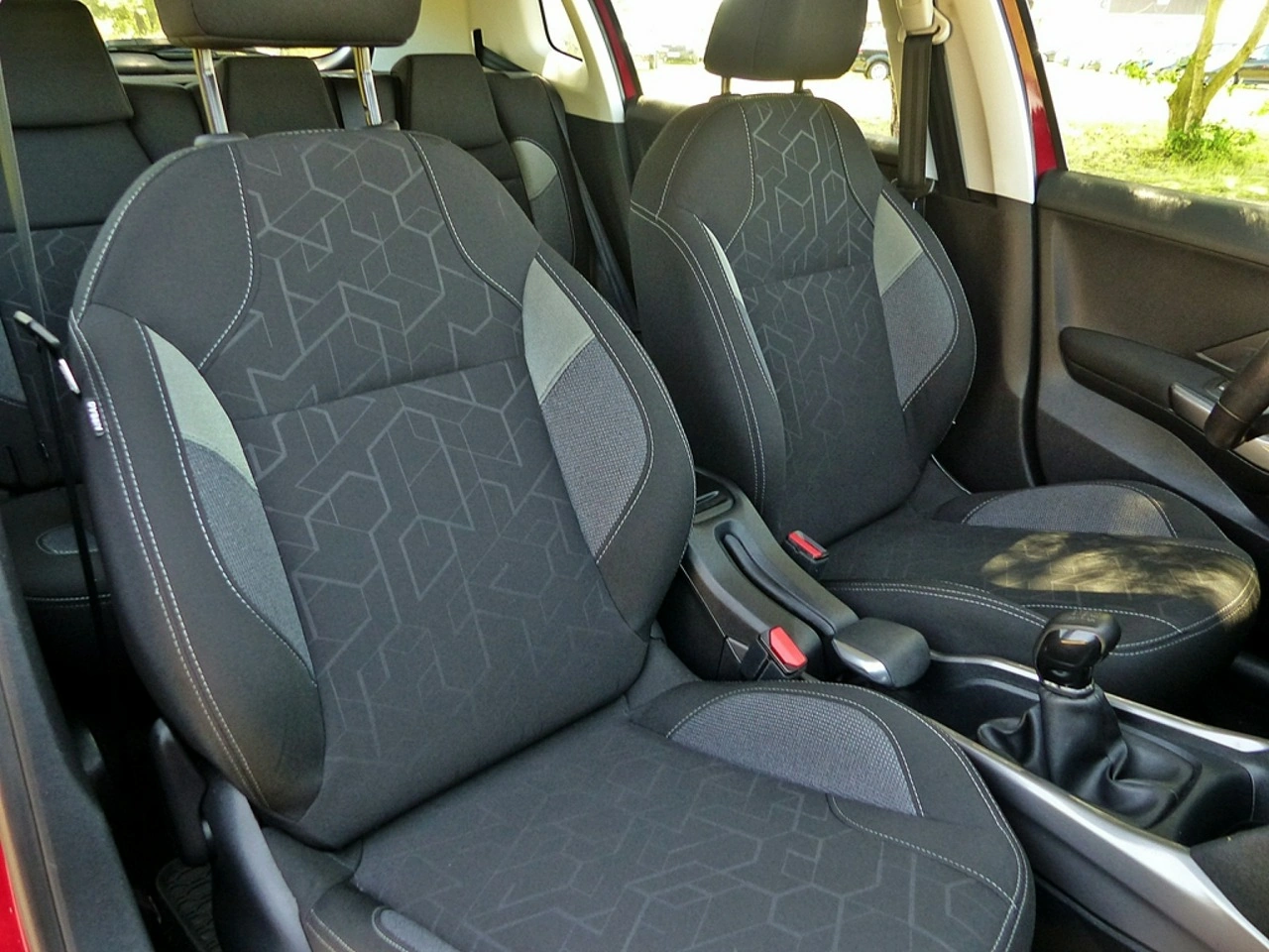 Peugeot 2008 - Zdjęcie 25