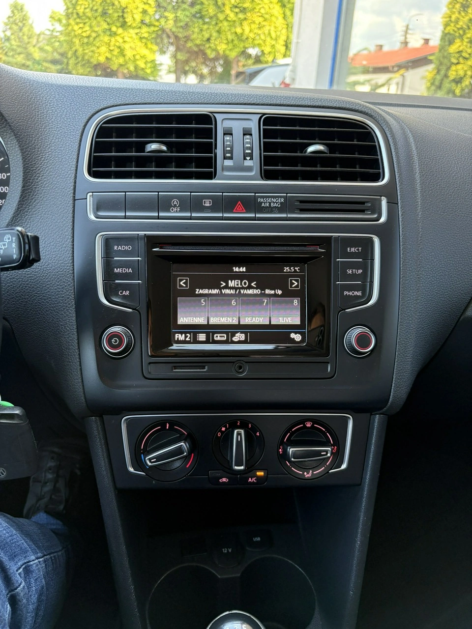 Volkswagen Polo - Zdjęcie 18