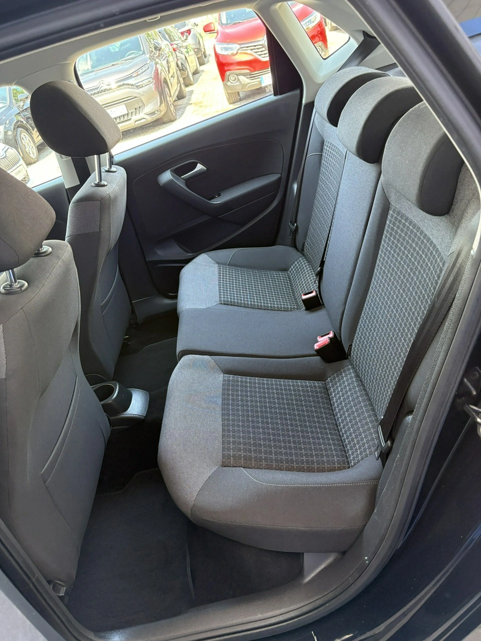 Volkswagen Polo - Zdjęcie 13
