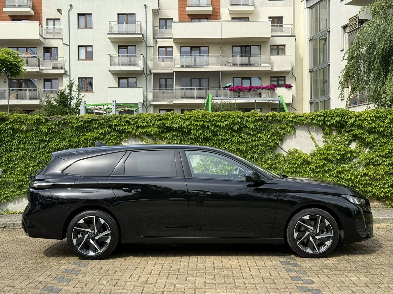 Peugeot 308 SW - Zdjęcie 11